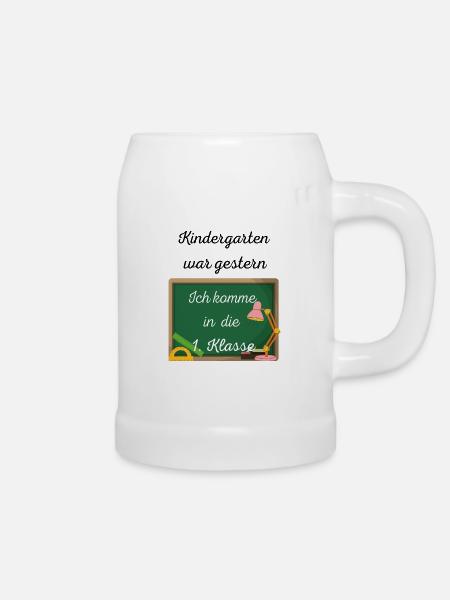 Einschulung Kindergarten war gestern - Bierkrug - Weiß
