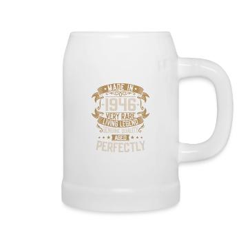 1946 Jahrgang geboren Geburtstag Geschenk - Bierkrug - Weiß - Rechts