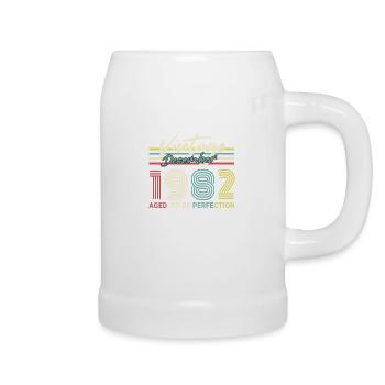 Geboren Dezember 1982 Perfektion - Bierkrug - Weiß - Rechts