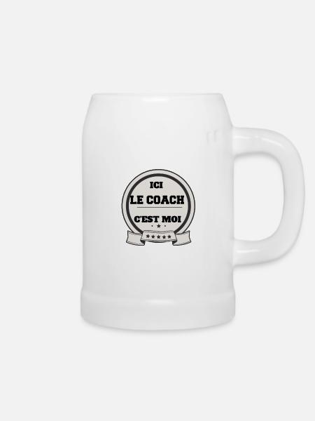 Hier bin ich der Trainer - Bierkrug - Weiß