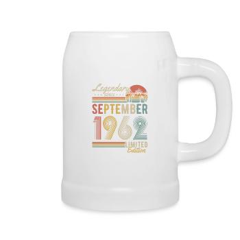 Septembre 1962 né Vintage Anniversaire Rétro - Chope en céramique - blanc - Droite