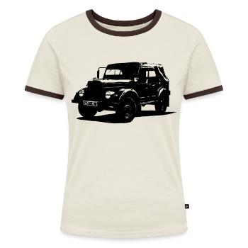 GAZ 69A Geländewagen aus Russland - Frauen Kontrast-T-Shirt - Off-White/Dunkelbraun - Vorne - AI Model Female 172 dark (172cm)