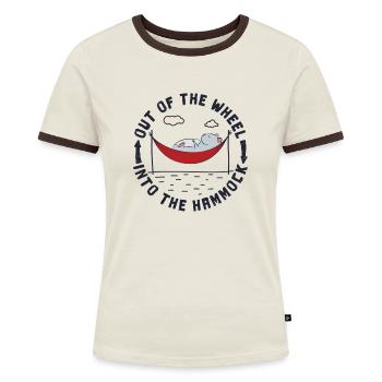 Aus dem Rad in die Hängematte - Frauen Kontrast-T-Shirt - Off-White/Dunkelbraun - Vorne - AI Model Female 172 dark (172cm)