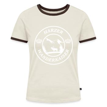 Harzer Wanderkaiser Geschenkidee Tshirt Wanderung - Frauen Kontrast-T-Shirt - Off-White/Dunkelbraun - Vorne - AI Model Female 172 dark (172cm)