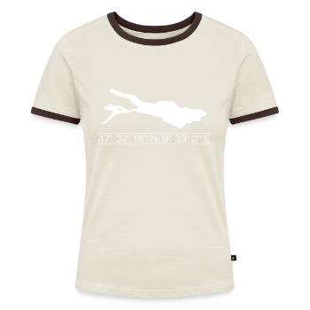 Bodensee | Koordinaten | Weiß - Frauen Kontrast-T-Shirt - Off-White/Dunkelbraun - Vorne - AI Model Female 172 dark (172cm)