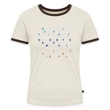 Freiheit, Demokratie und Vielfalt im Letter-Mix. - Frauen Kontrast-T-Shirt - Off-White/Dunkelbraun - Vorne - AI Model Female 172 dark (172cm)