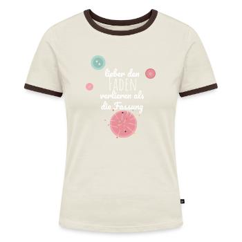 Nähen Spruch - Frauen Kontrast-T-Shirt - Off-White/Dunkelbraun - Vorne - AI Model Female 172 dark (172cm)