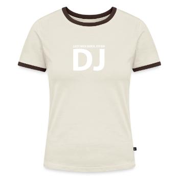 lasst mich durch, ich bin dj - Frauen Kontrast-T-Shirt - Off-White/Dunkelbraun - Vorne - AI Model Female 172 dark (172cm)