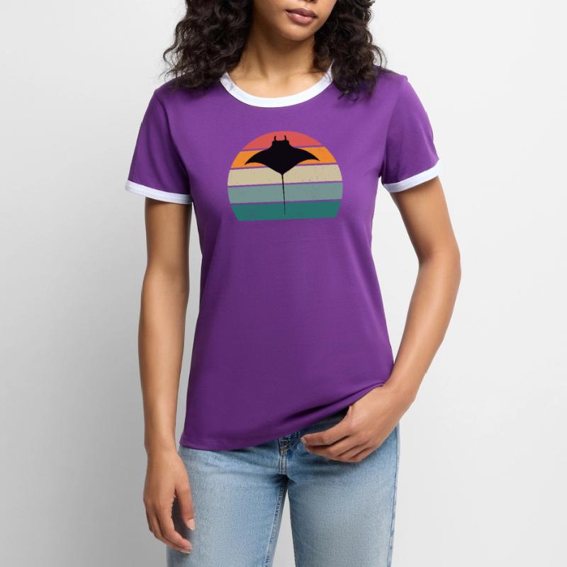Stingrays Devil Rays Flies Gliding Rays Women's Ringer T-Shirt