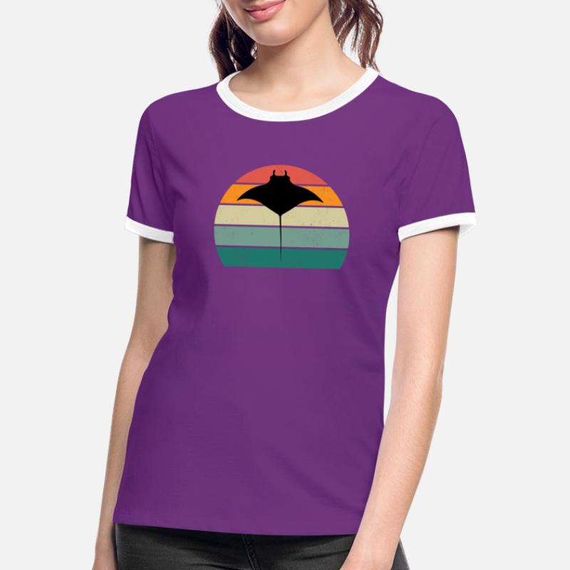 Stingrays Devil Rays Flies Gliding Rays Women's Ringer T-Shirt