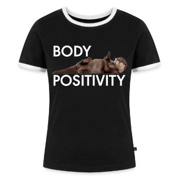 Body Positivity - Otter - Frauen Kontrast-T-Shirt - Schwarz/Weiß - Vorne - Selfina (174cm)