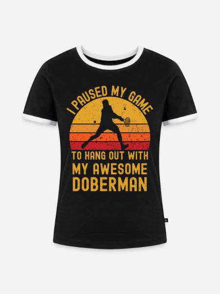 Tennis und Dobermann - Frauen Kontrast-T-Shirt - Schwarz/Weiß