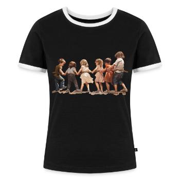 Tauziehen, ein Kinderspiel aus vergangenen Zeiten? - Frauen Kontrast-T-Shirt - Schwarz/Weiß - Vorne - Selfina (174cm)