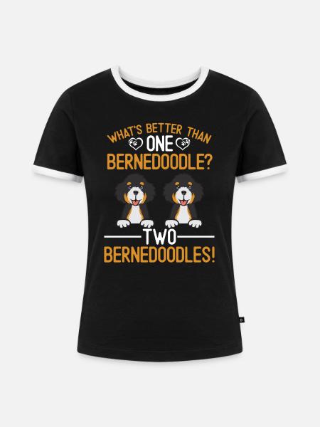 Bernedoodle Hund - Frauen Kontrast-T-Shirt - Schwarz/Weiß