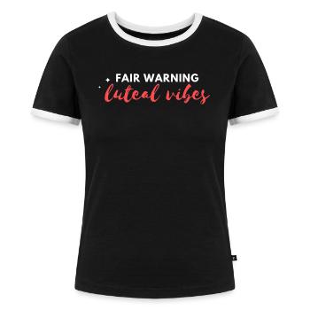 Luteale Vibes - Frauen Kontrast-T-Shirt - Schwarz/Weiß - Vorne - Selfina (174cm)