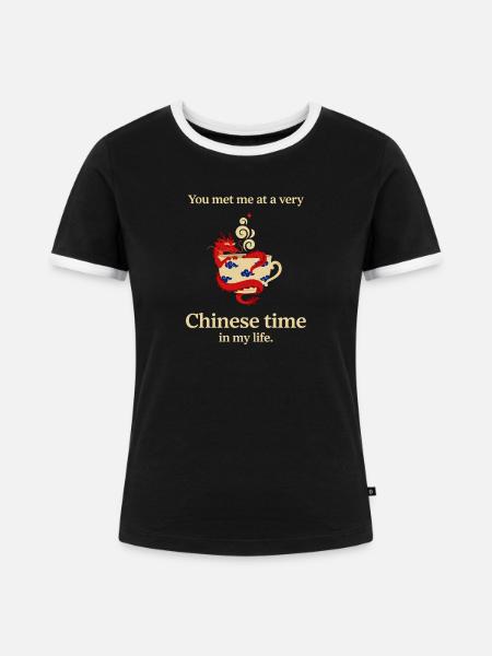 Chinese Time Dragon Teacup - Frauen Kontrast-T-Shirt - Schwarz/Weiß