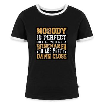 Winzer Wein Spruch für Weinliebhaber - Frauen Kontrast-T-Shirt - Schwarz/Weiß - Vorne - Selfina (174cm)