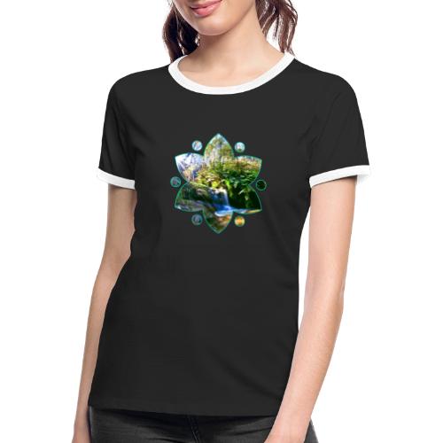 Wasserfall mit Farnen und Sonnenstrahlen - Frauen Kontrast-T-Shirt