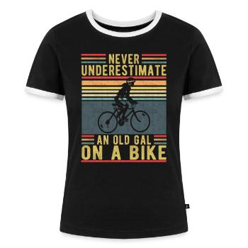 Ne sous-estimez jamais une vieille fille sur un vélo - T-shirt contrasté Femme - noir/blanc - Devant - Selfina (174cm)