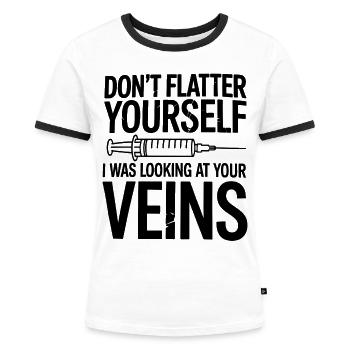 Venen-Spezialist: Nicht geschmeichelt sein - Frauen Kontrast-T-Shirt - Weiß/Schwarz - Vorne - Selfina (174cm)