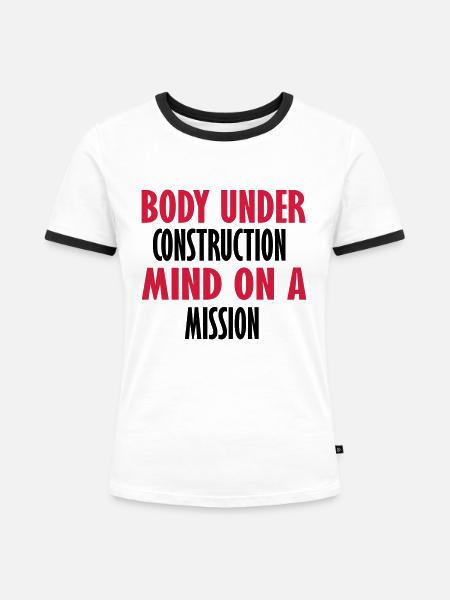 auf eine Mission achten - Frauen Kontrast-T-Shirt - Weiß/Schwarz