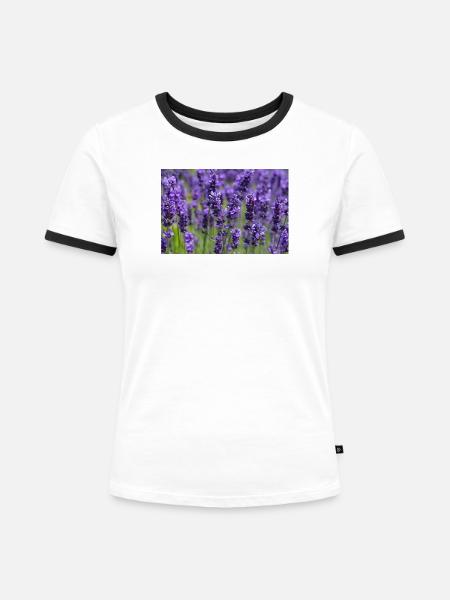 Lavendelfeld-Traumlandschaft - Frauen Kontrast-T-Shirt - Weiß/Schwarz