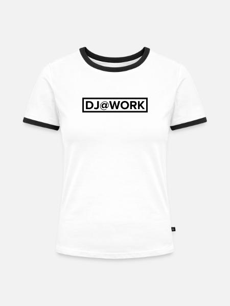 DJ at work - Frauen Kontrast-T-Shirt - Weiß/Schwarz