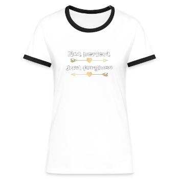 Christliches Design - nicht perfekt, nur vergeben - Frauen Kontrast-T-Shirt - Weiß/Schwarz - Vorne - Selfina (174cm)