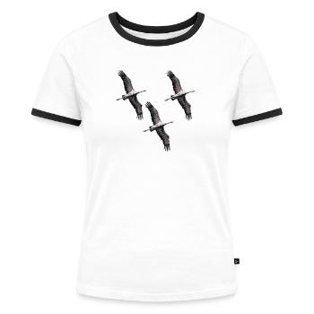 Vogelzug Kraniche in Grau Tönen - Frauen Kontrast-T-Shirt - Weiß/Schwarz - Vorne - Selfina (174cm)