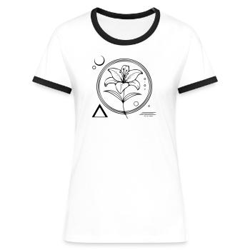 Géométrie florale – le lys comme symbole - T-shirt contrasté Femme - blanc/noir - Devant - Selfina (174cm)