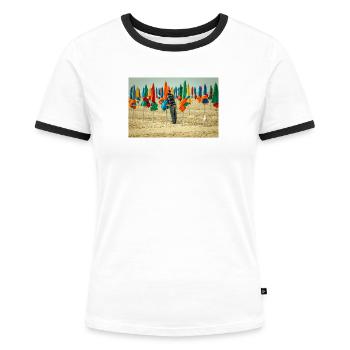 Sur la plage - T-shirt contrasté Femme - blanc/noir - Devant - Selfina (174cm)