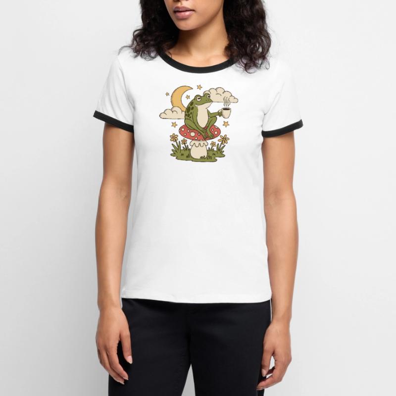 A frog with a cup sits on a toadstool Women's Ringer T-Shirt