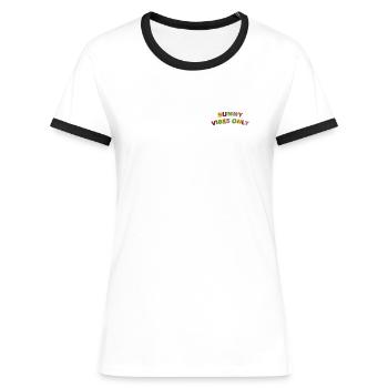 Schriftzug Sunny Vibes bestickt - Frauen Kontrast-T-Shirt - Weiß/Schwarz - Vorne - Selfina (174cm)