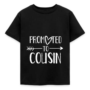 Zum Cousin Befördert Cousine Vetter - Kinder T-Shirt - Schwarz - Vorne - AI Model Kid Female (0cm)