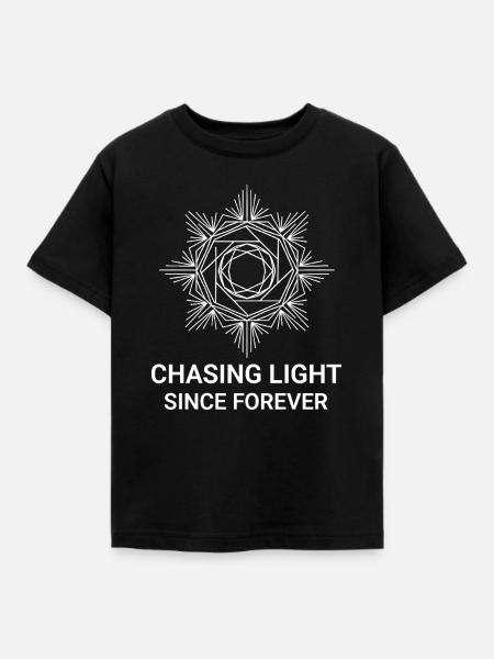 Chasing Light Since Forever - Kinder T-Shirt - Schwarz