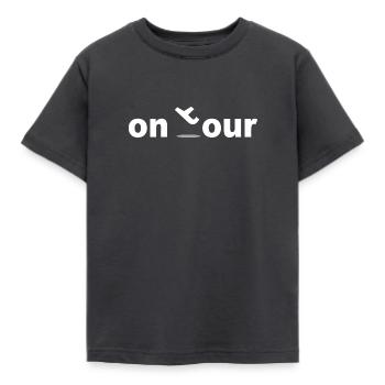 On Tour - Kinder T-Shirt - Dunkelgrau - Vorne - AI Model Kid Female (0cm)