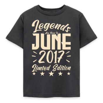 Geboren Juni 2017 Geburtstagsgeschenk 2017. - Kinder T-Shirt - Dunkelgrau - Vorne - AI Model Kid Female (0cm)