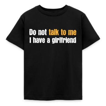 Don't address I have a girlfriend LGBTQ couple - Kids' T-Shirt - black - Front - AI Model Kid Female (0cm)