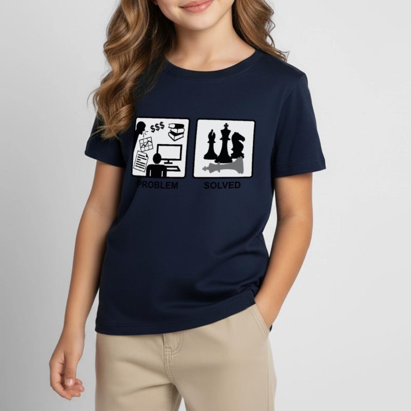 Chess solves problems Kids' T-Shirt