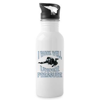 I Work Well Under Pressure - Funny Scuba Diving - Water bottle with straw - white - Right