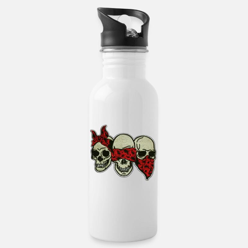Drei Schädel mit roter Augenmaske / Three Skulls - Trinkflasche mit integriertem Trinkhalm - Weiß