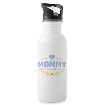 Mama seit 2016 – Proud Mom Design - Trinkflasche mit integriertem Trinkhalm - Weiß - Rechts