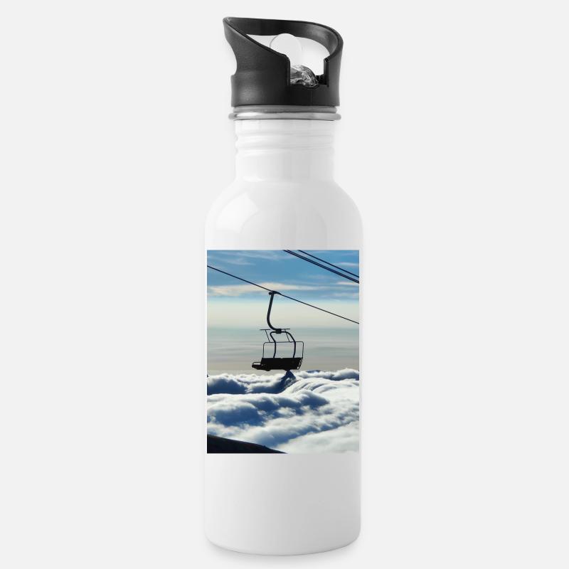 Wolkenmeer und Sessellift - Trinkflasche mit integriertem Trinkhalm - Weiß