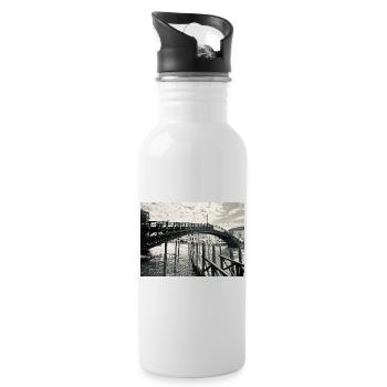 Black and white Venetian bridge over the water - Water bottle with straw - white - Right