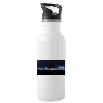 Nachts auf der Autobahn in Berlin - Trinkflasche mit integriertem Trinkhalm - Weiß - Rechts