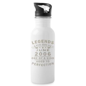 20th Birthday Gift Legend June Vintage 2006 - Water bottle with straw - white - Right