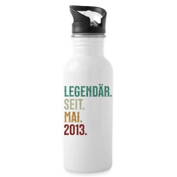 Legendär. Seit. Mai. 2013. Retro Birthday - Trinkflasche mit integriertem Trinkhalm - Weiß - Rechts