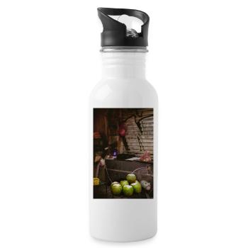 Coconut Street Market Graffiti - Water bottle with straw - white - Right