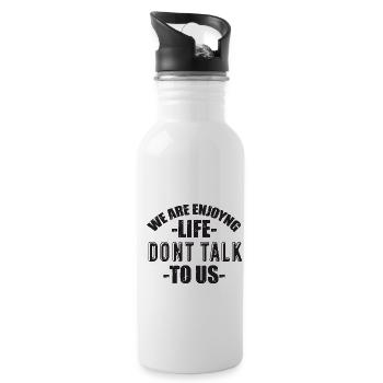 Weekend with friends in the group Drink and - Water bottle with straw - white - Right