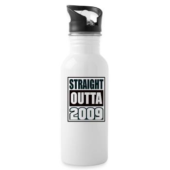 Straight Outta 2009 Geburtstag 2009 Geboren 2009 - Trinkflasche mit integriertem Trinkhalm - Weiß - Rechts